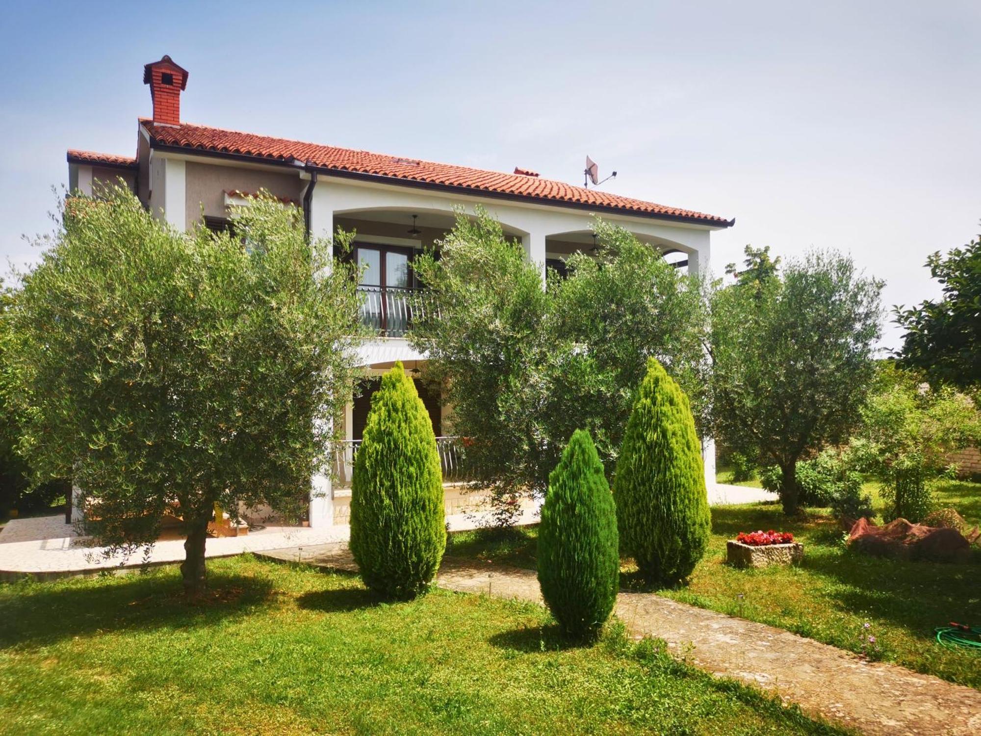 Garden Apartment Maria Vrsar Zewnętrze zdjęcie